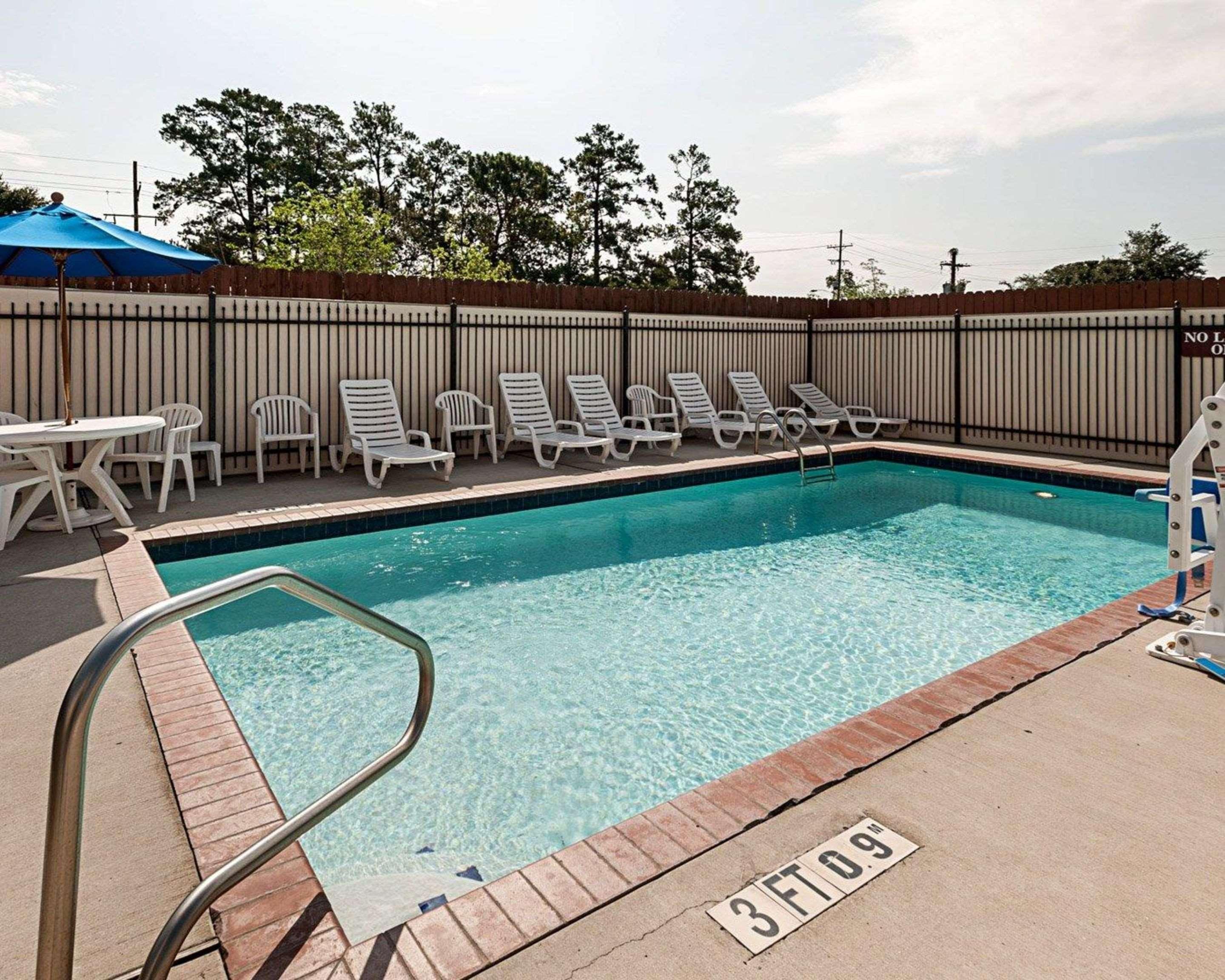 Comfort Suites Lake Charles Luaran gambar