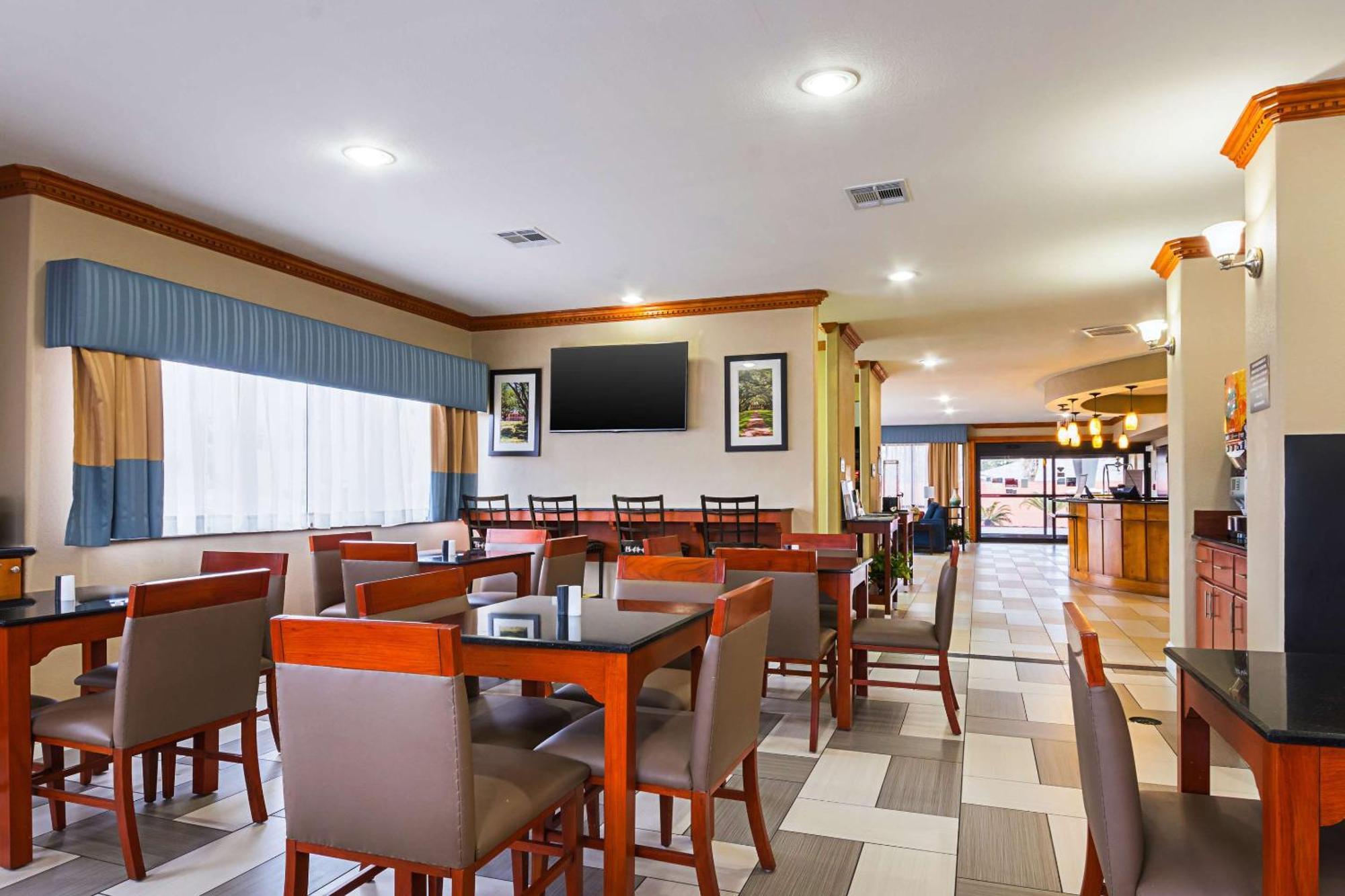 Comfort Suites Lake Charles Luaran gambar